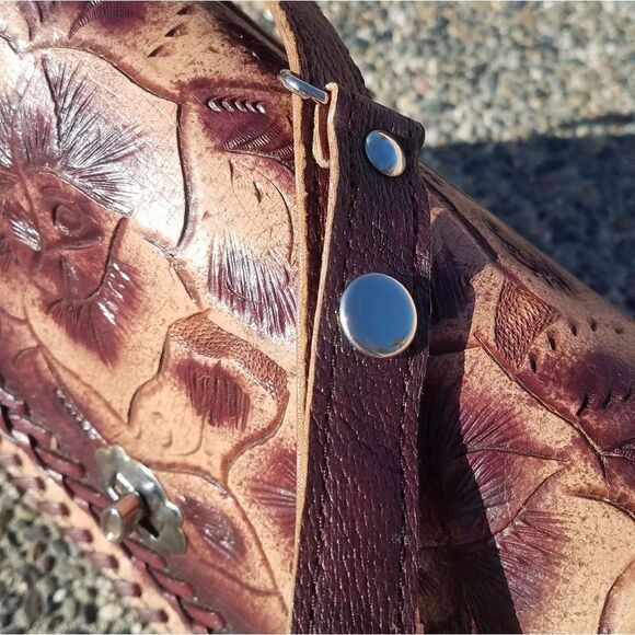 Vintage Tooled Leather Handbag - Picture 2 of 9